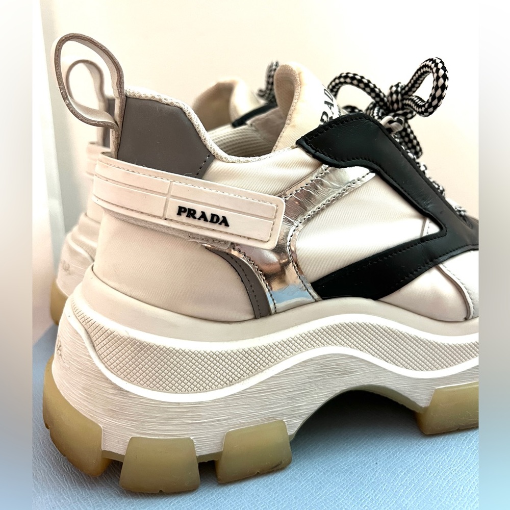 PRADA sneakers for women - Picture 9 of 11